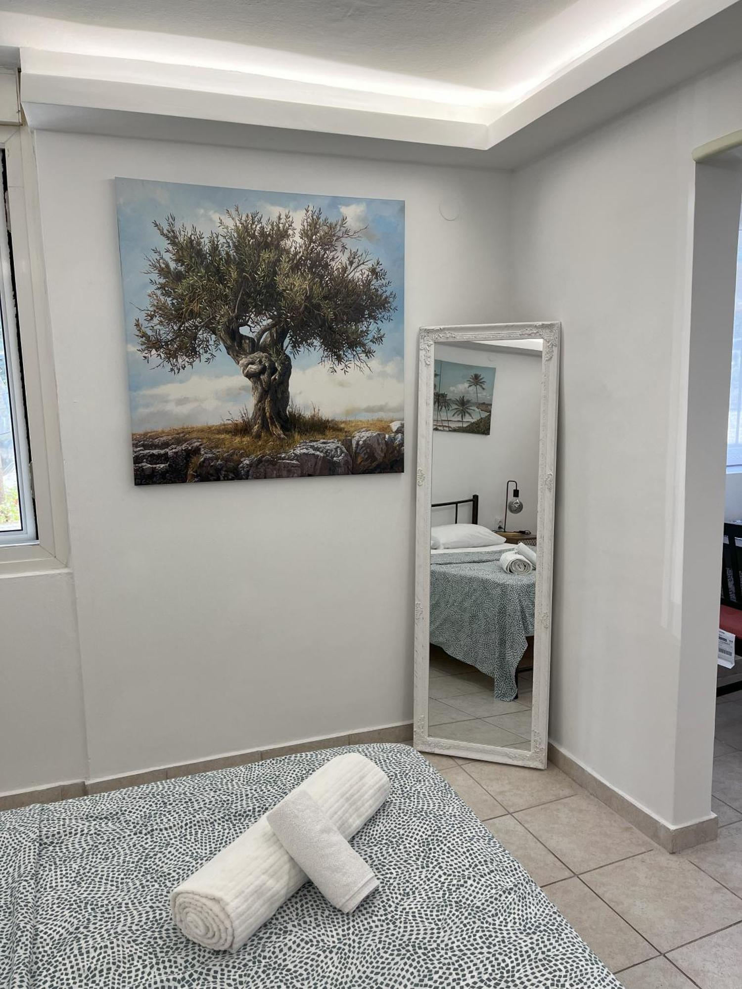 Skg Retreat Emerald - 5Min Walk From Seafront Thessaloníki Eksteriør billede